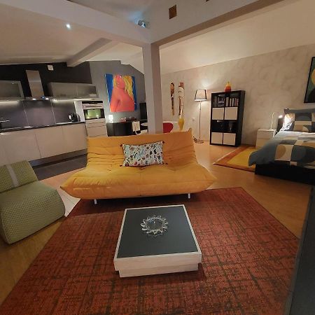 La Crique De L'Evole Apartment Нюшател Екстериор снимка