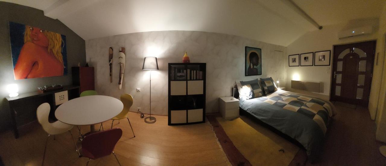 La Crique De L'Evole Apartment Нюшател Екстериор снимка