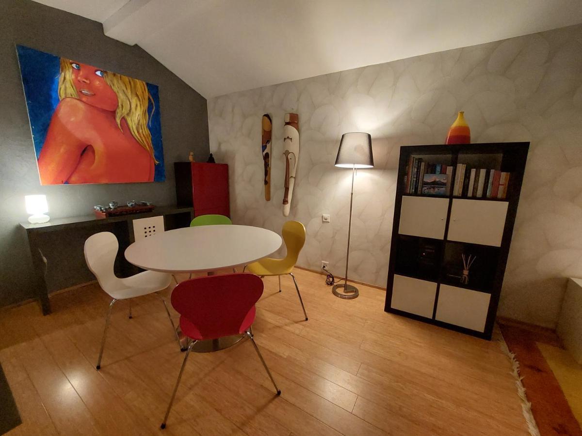 La Crique De L'Evole Apartment Нюшател Екстериор снимка
